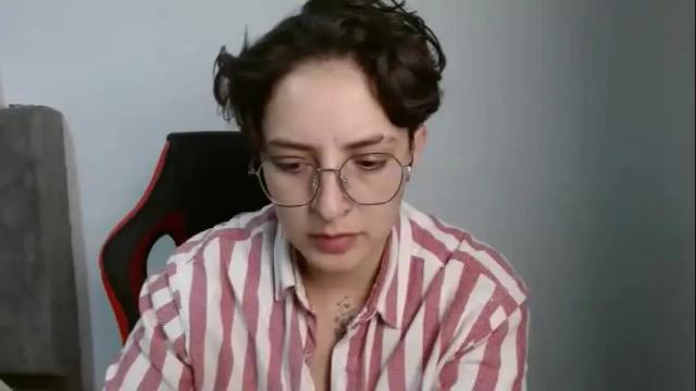 Image 12 of alex_parker07 Stream on Chaturbate on 1 month ago