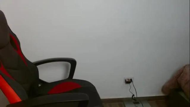 Image 11 of alex_parker07 Stream on Chaturbate on 15 days ago