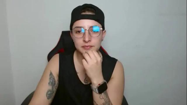 Image 2 of alex_parker07 Stream on Chaturbate on 14 days ago