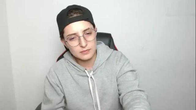 Image 7 of alex_parker07 Stream on Chaturbate on 14 days ago