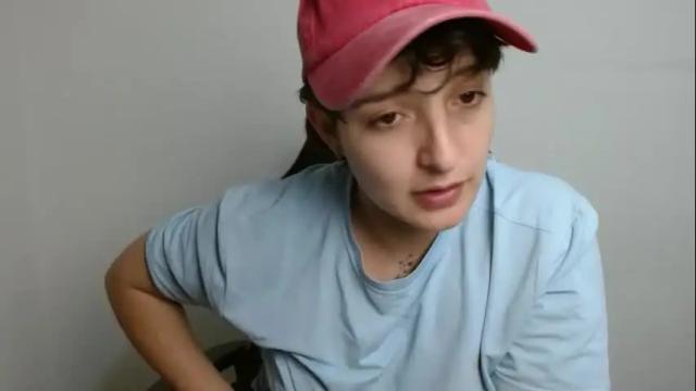 Image 6 of alex_parker07 Stream on Chaturbate on 3 days ago
