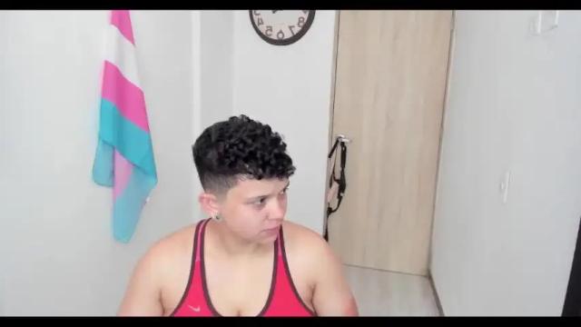 Image 6 of alex_queen__ Stream on Chaturbate on 14 months ago