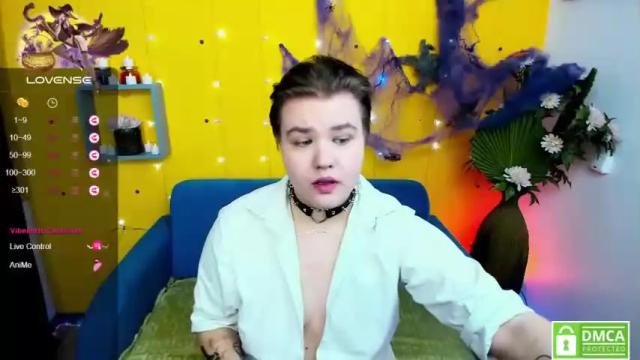 Image 8 of alex_raymonds Stream on Chaturbate on 19 months ago