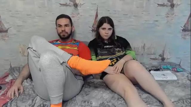 Image 7 of alex_sarah_sex Stream on Chaturbate on 29 days ago