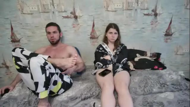 Image 6 of alex_sarah_sex Stream on Chaturbate on 17 days ago