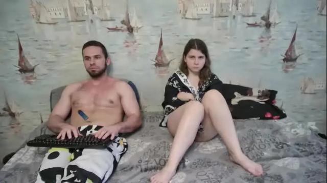 Image 7 of alex_sarah_sex Stream on Chaturbate on 17 days ago