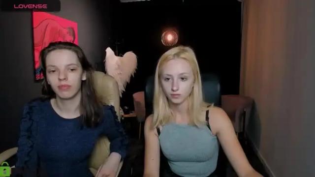 Image 2 of alexa_bee1 Stream on Chaturbate on 25 months ago