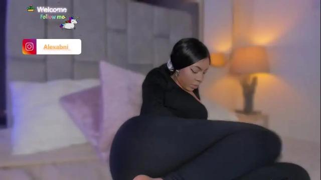 Image 8 of alexa_bonnie1 Stream on Chaturbate on 1 month ago