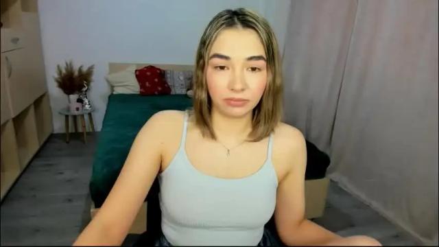 Image 3 of alexa_dolly Stream on Chaturbate on 14 days ago