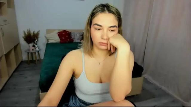 Image 8 of alexa_dolly Stream on Chaturbate on 14 days ago