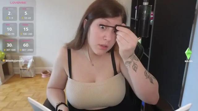Image 3 of alexa_dream Stream on Chaturbate on 1 month ago