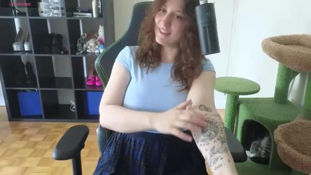 Image 4 of alexa_dream Stream on Chaturbate on 1 month ago