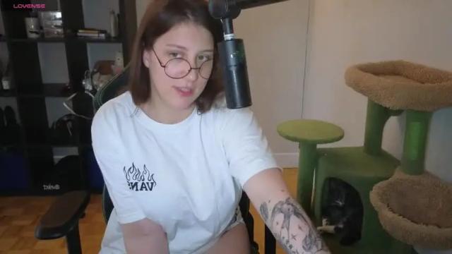 Image 2 of alexa_dream Stream on Chaturbate on 28 days ago