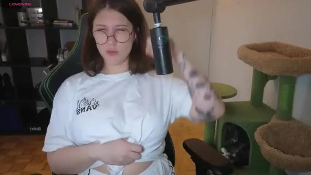 Image 3 of alexa_dream Stream on Chaturbate on 28 days ago