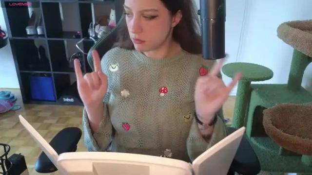 Image 8 of alexa_dream Stream on Chaturbate on 26 days ago