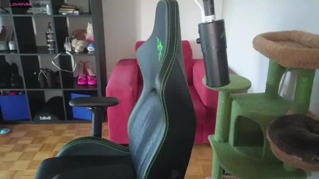 Image 7 of alexa_dream Stream on Chaturbate on 21 days ago