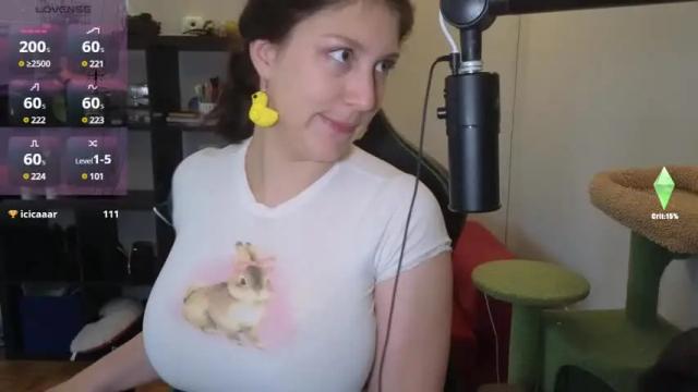 Image 4 of alexa_dream Stream on Chaturbate on 13 days ago