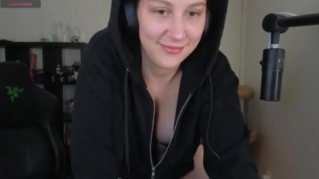 Image 8 of alexa_dream Stream on Chaturbate on 11 days ago