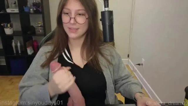 Image 11 of alexa_dream Stream on Chaturbate on 1 month ago