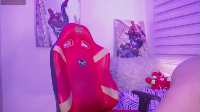 Image 6 of alexa_grey_1 Stream on Chaturbate on 3 months ago