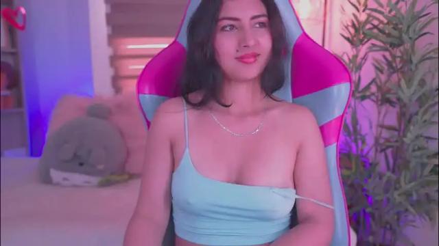 Image 3 of alexa_grey_1 Stream on Chaturbate on 2 months ago