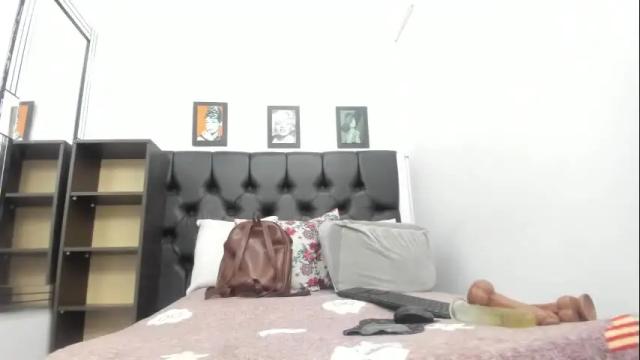 Image 4 of alexa_hot21 Stream on Chaturbate on 4 months ago