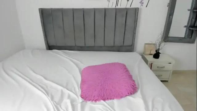 Image 6 of alexa_hot40 Stream on Chaturbate on 14 months ago