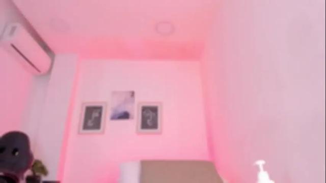 Image 2 of alexa_millers_ Stream on Chaturbate on 1 month ago