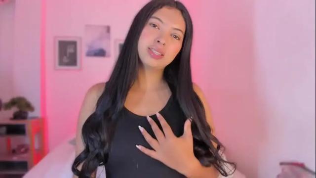 Image 3 of alexa_millers_ Stream on Chaturbate on 2 days ago
