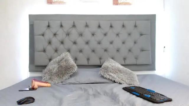 Image 12 of alexa_ortizz Stream on Chaturbate on 19 months ago
