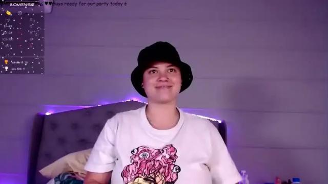Thumbnail 1, alexa_palacio's Stream at Chaturbate, 14 months ago