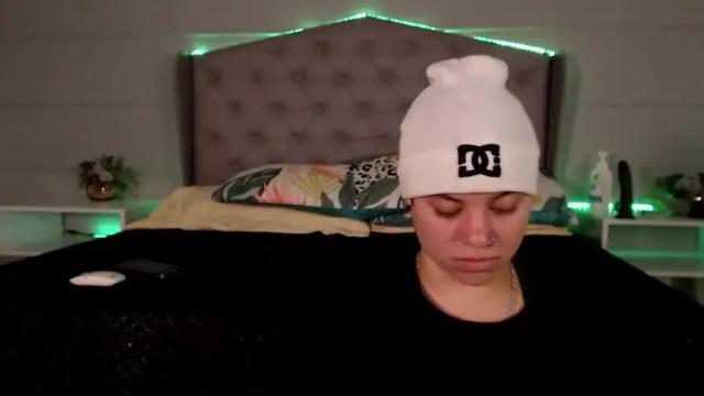 Image 12 of alexa_palacio Stream on Chaturbate on 14 months ago