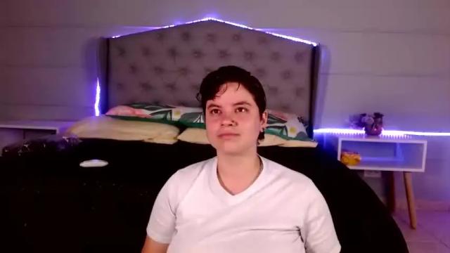 Image 10 of alexa_palacio Stream on Chaturbate on 14 months ago
