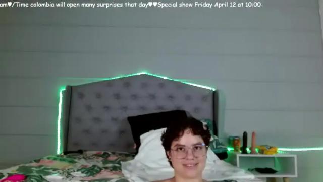Image 10 of alexa_palacio Stream on Chaturbate on 14 months ago