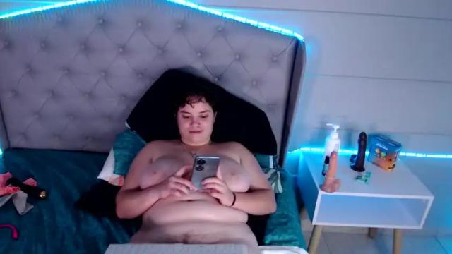 Image 2 of alexa_palacio Stream on Chaturbate on 21 months ago