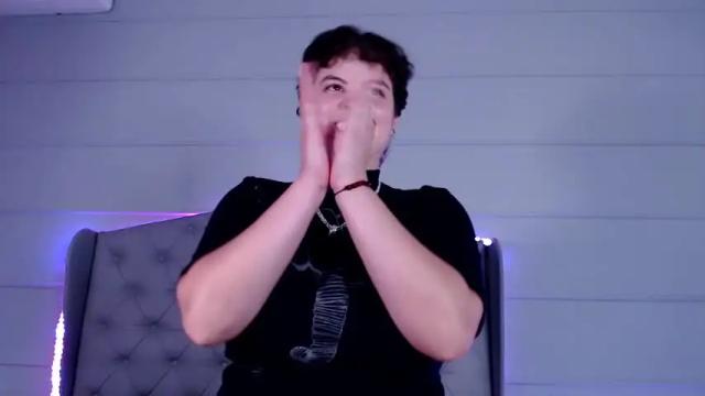 Image 3 of alexa_palacio Stream on Chaturbate on 14 months ago