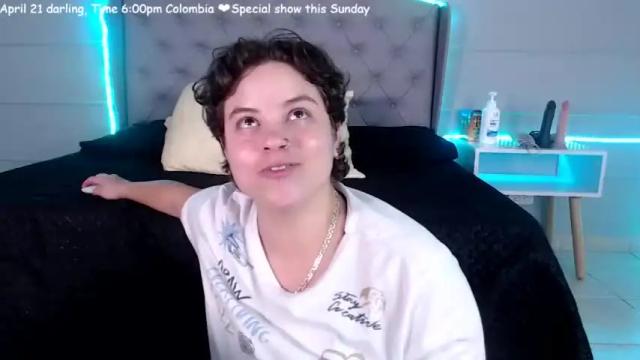 Image 2 of alexa_palacio Stream on Chaturbate on 13 months ago