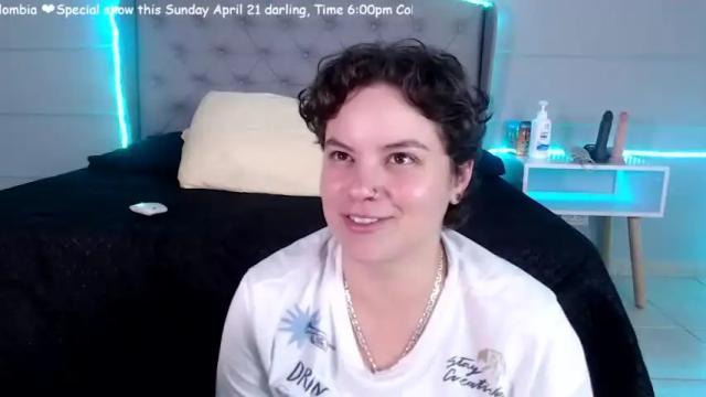 Image 3 of alexa_palacio Stream on Chaturbate on 13 months ago