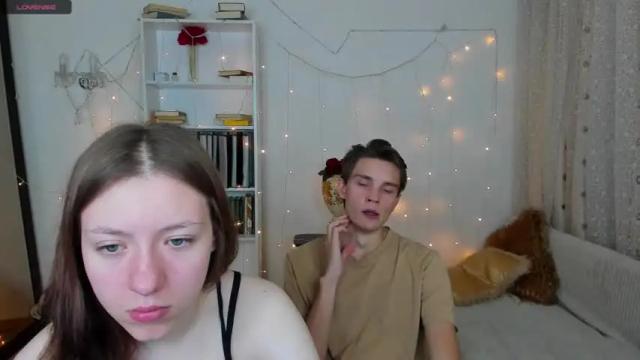 Image 2 of alexa_rose6969 Stream on Chaturbate on 28 months ago