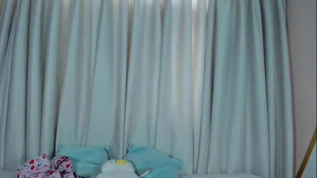 Image 2 of alexa_rousse_ Stream on Chaturbate on 1 month ago