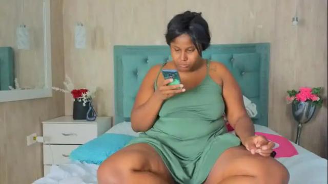 Image 8 of alexa_roussee Stream on Chaturbate on 1 month ago