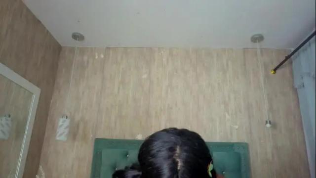 Image 7 of alexa_roussee Stream on Chaturbate on 1 month ago