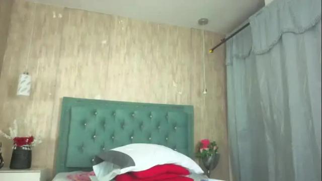 Image 2 of alexa_roussee Stream on Chaturbate on 10 days ago