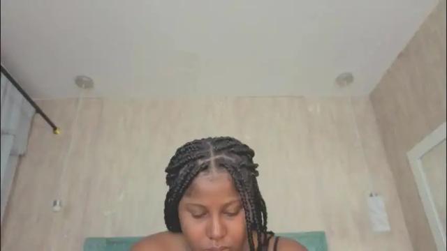 Image 6 of alexa_roussee Stream on Chaturbate on 24 days ago