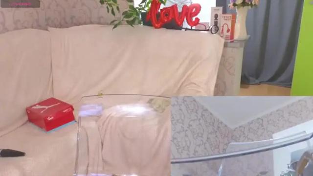 Image 4 of alexa_stoun Stream on Chaturbate on 14 months ago