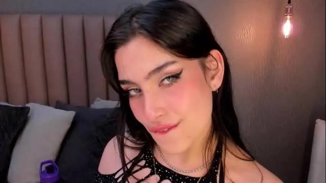 Image 12 of alexa_thaylor_ Stream on Chaturbate on 6 days ago