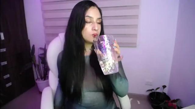 Image 12 of alexaa_obrien Stream on Chaturbate on 19 months ago