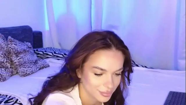 Image 11 of alexaaimee Stream on Chaturbate on 1 month ago
