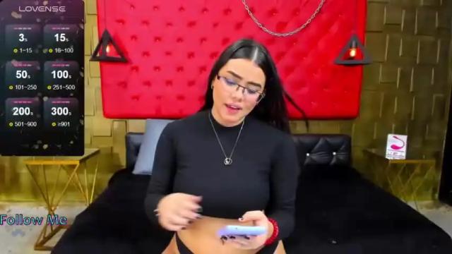 Image 2 of alexaamill Stream on Chaturbate on 17 months ago