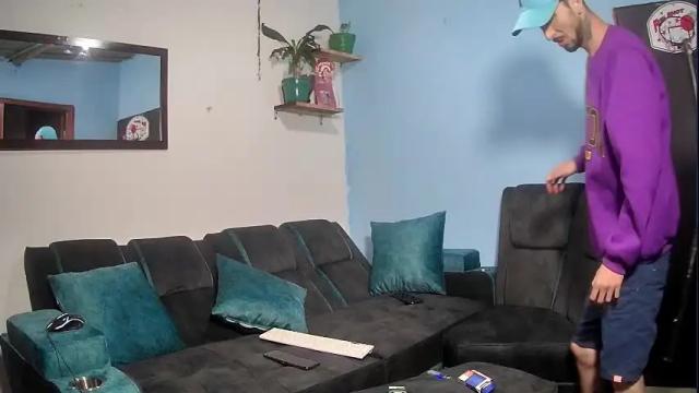 Image 3 of alexaandtom Stream on Chaturbate on 15 days ago